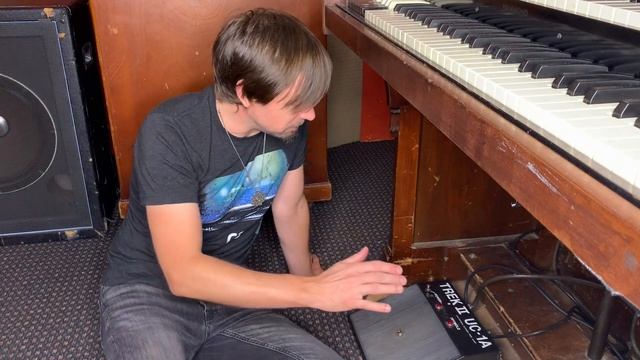 Lachy Doley - My Hammond Organ and Leslie Speaker SETUP in depth смотреть онлайн