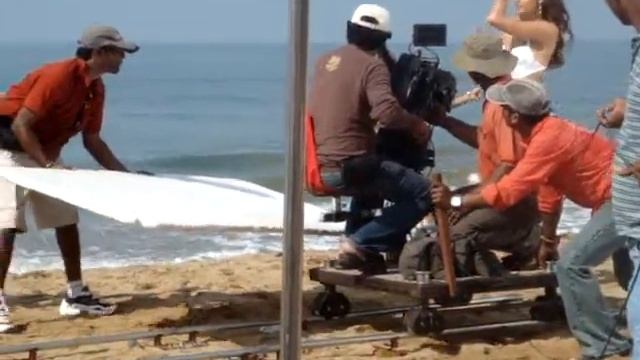 Болливуд Юг Гоа 1 смотреть онлайн