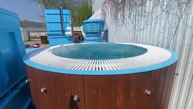 Переливная купель с аэромассажем