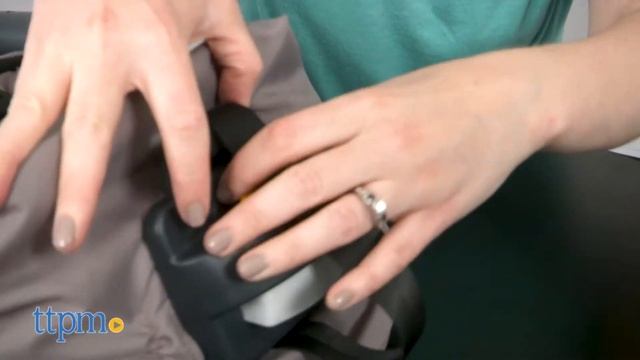 QuickSeat Portable Hook-On Chair from Chicco смотреть онлайн