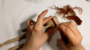 Мастер-класс по созданию шерстяных кудряшек | как сделать волосы для куклы