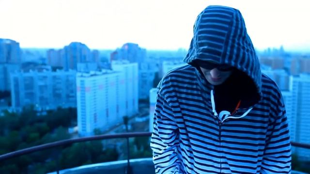Гуф 200 Строк 200 BARZ смотреть онлайн