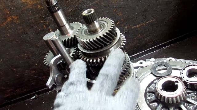 Renault Kangoo . Рено Кенго. ремонт коробки . Советую посмотреть ! смотреть онлайн