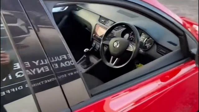 Skoda Octavia 1.6d S Estate смотреть онлайн