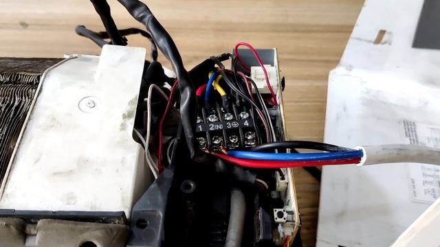 Mitsubishi Dc Inverter Error Code F6,E4 - How To Solve F6,E4 Error Code In Mitsubishi Electric