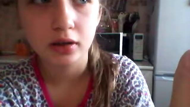 VLOG:Я ПОМЕШАЛАСЬ НА КОФЕ?ТРОЙКА В ЧЕТВЕРТИ? смотреть онлайн