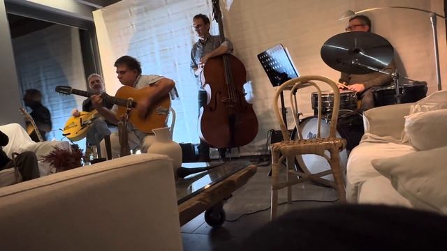 Irene’s GJ Adventures 1120: Blues Lee - Pere Soto Gypsy Jazz Quartet смотреть онлайн