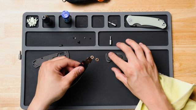 How to CLEAN your Knife | Pocket Knife Maintenance смотреть онлайн