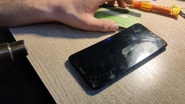 Лучше сам не делай. Замена дисплейного модуля HONOR 8A в домашних условиях смотреть онлайн