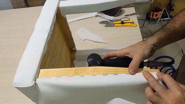 DIY padded stool Пуфик Табурет своими руками смотреть онлайн