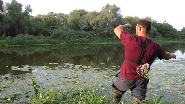 Эта БЛЕСНА нравится ЩУКАМ! Рыбалка на спиннинг с берега! Спиннинг 2021! смотреть онлайн