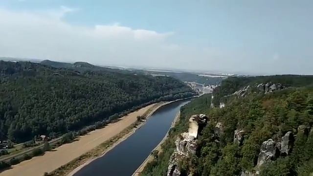 Германия, Саксонская Швейцария, мост Бастай смотреть онлайн