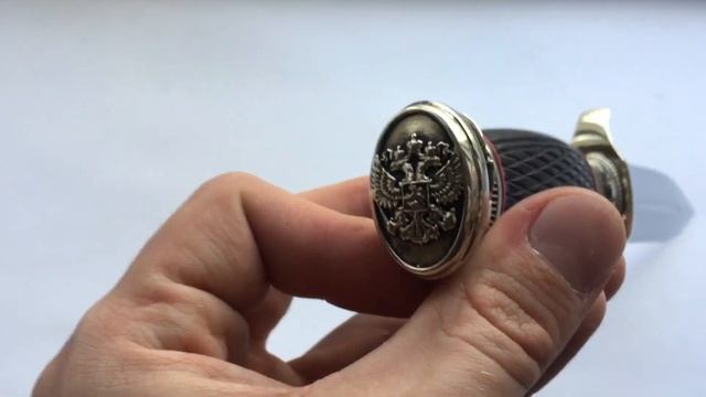 Авторский кинжал ЗАСЛУЖЕННЫЙ ВРАЧ смотреть онлайн