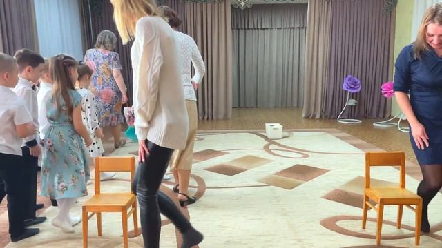 Утренник: День Матери 2022 смотреть онлайн