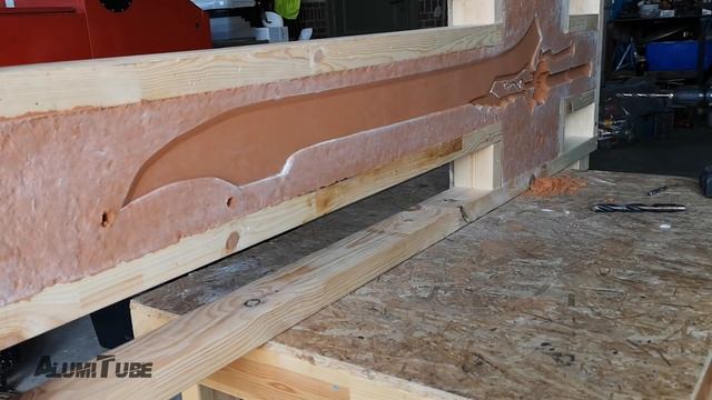 Casting Worlds Biggest Aluminum Sword - Devil May Cry 5 (Red Queen) смотреть онлайн