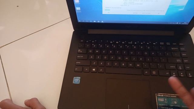 Laptop Asus X453SA Celeron N3050