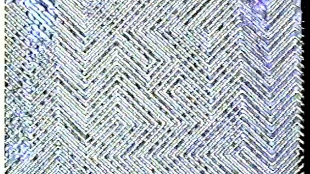 Moire Moire.mpg смотреть онлайн