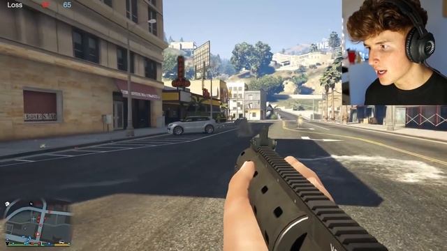 SCARY Alien Invasion Found Me In GTA 5.. (Mods) смотреть онлайн