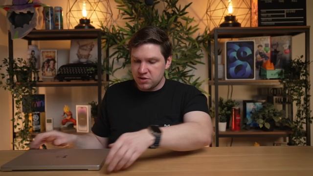 NEW M2 MacBook Pro - Watch THIS Before You BUY! смотреть онлайн