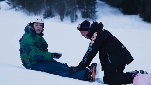 Спуск со склона, боди-арт и битые стекла ? Галерея Красоты. Сезон 2022 | ￼София смотреть онлайн