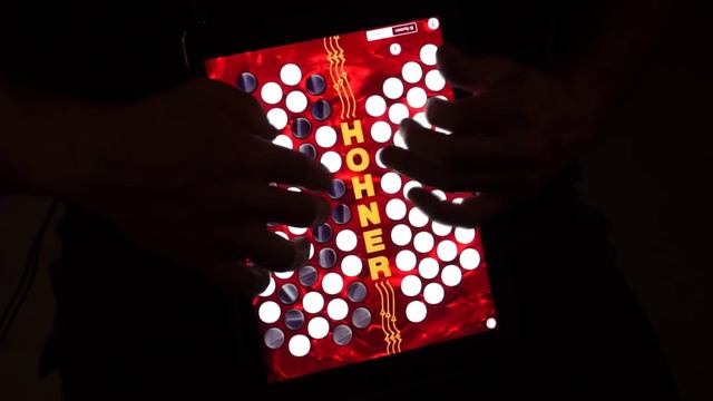 "Estrellas" by Stéphane Delicq - Hohner Chromatic SqueezeBox for iPad смотреть онлайн