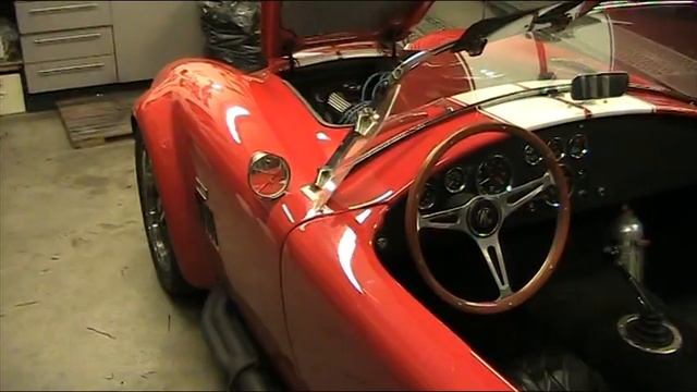 AC Cobra real Ford 427 side oiler engine start up! смотреть онлайн