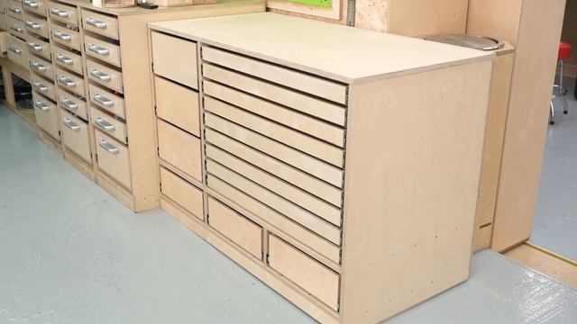 Drawer Of Hand Tools At A Glance / DIY