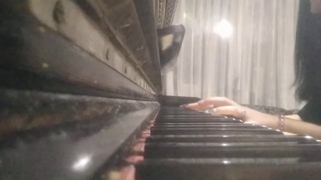 Сумерки (River flows in you) на фортепиано смотреть онлайн