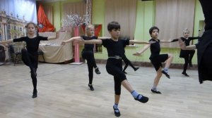 Осетинские танцы  Танцуют дети УРОКИ