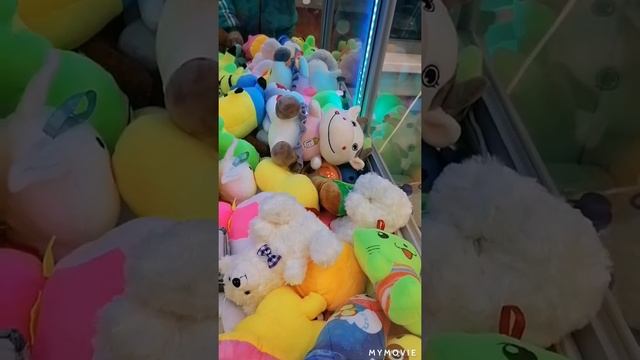 Автомат с игрушками Играем в 2 автомата Хватайка Зверополис + наши секреты смотреть онлайн