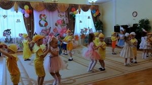 Детки конфетки | танец в детском саду 8 марта