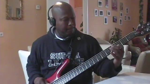 Don Omar "Taboo" Bass Cover By Camelil смотреть онлайн