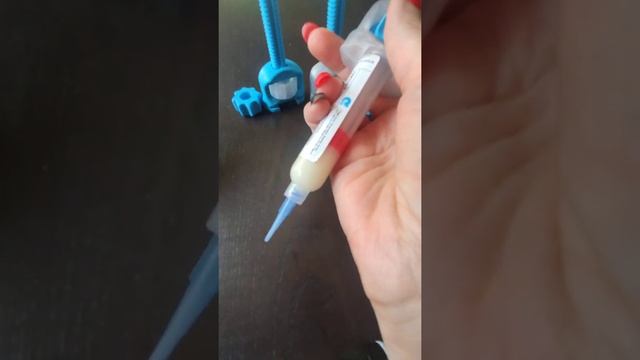 Диспенсер для шприцов с флюсом и паяльной пастой смотреть онлайн