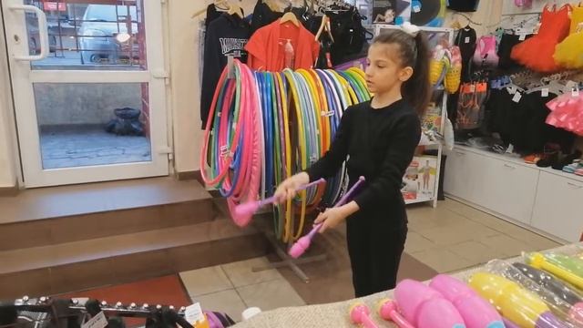 Булавы для художественной гимнастики смотреть онлайн