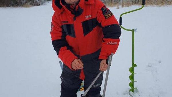 Титановые ледобуры. Преимущества и недостатки. Ленинградский северный завод.