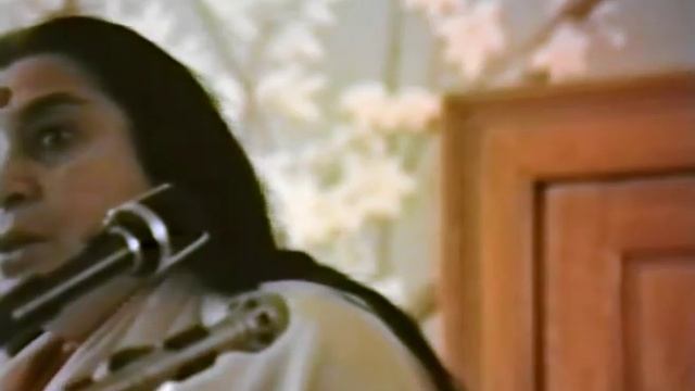 Right Side / Правая сторона 13 мая 1982 г. смотреть онлайн