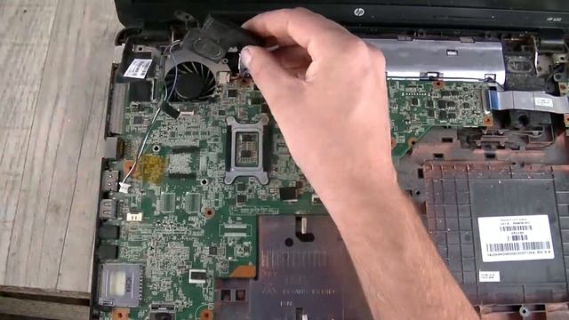 Разборка и чистка HP 630/ Disassembling and cleaning a laptop смотреть онлайн