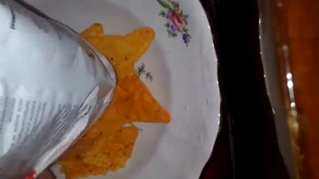 чипсы кукурузные DORITOS ПАСНО сливочный сыр 100гр за 60руб из перекрестка 230520г СПб вкус отзыв смотреть онлайн