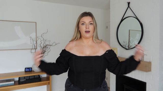 Hollister XXL Try On Haul UK | Plus Size Spring Fashion смотреть онлайн
