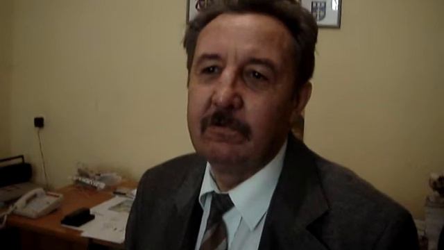 Місько Левицький читає власний вірш про Лєніна 1971 року. смотреть онлайн