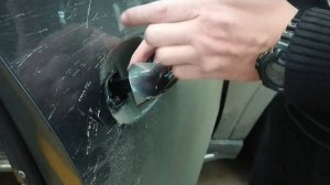 Как снять наружную ручку передней двери Mercedes-Benz GLS W167