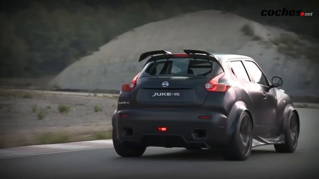 Nissan Juke-R en circuito - Prueba / Test / Review Coches.net смотреть онлайн