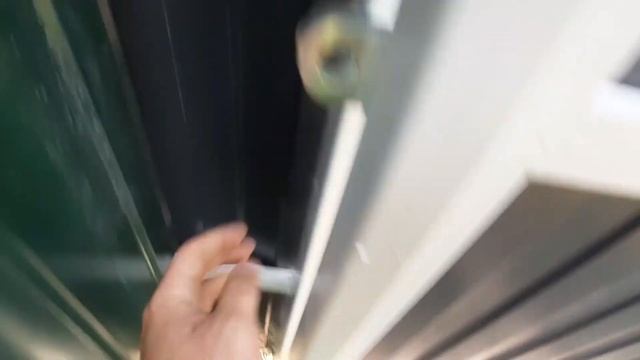 МОНТАЖ ДВУХСТОРОННЕГО ЗАБОРА СЕРЫЙ ГРАФИТ С БЕЛЫМИ ЛАГАМИ ЦВЕТ 7024 смотреть онлайн