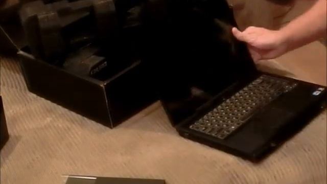 Alienware M14X R2 Maxed OUT Unboxing with CAT смотреть онлайн