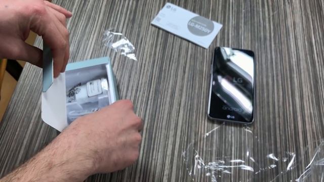 LG K10 (2017) kutusundan çıkıyor смотреть онлайн