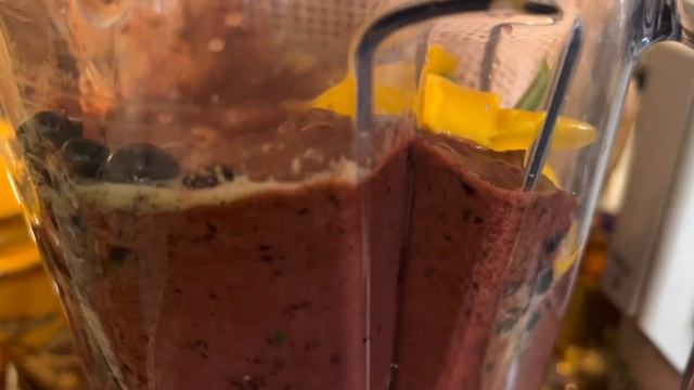 Что делать с чёрной смородиной? смотреть онлайн