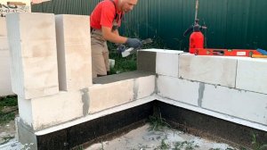 СТЕНЫ. ВОЗВЕДЕНИЕ СТЕН ГАРАЖА. КЛАДКА БЛОКОВ