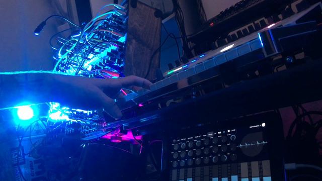 Patterning 2 - The BEST Drum Machine EVER! смотреть онлайн