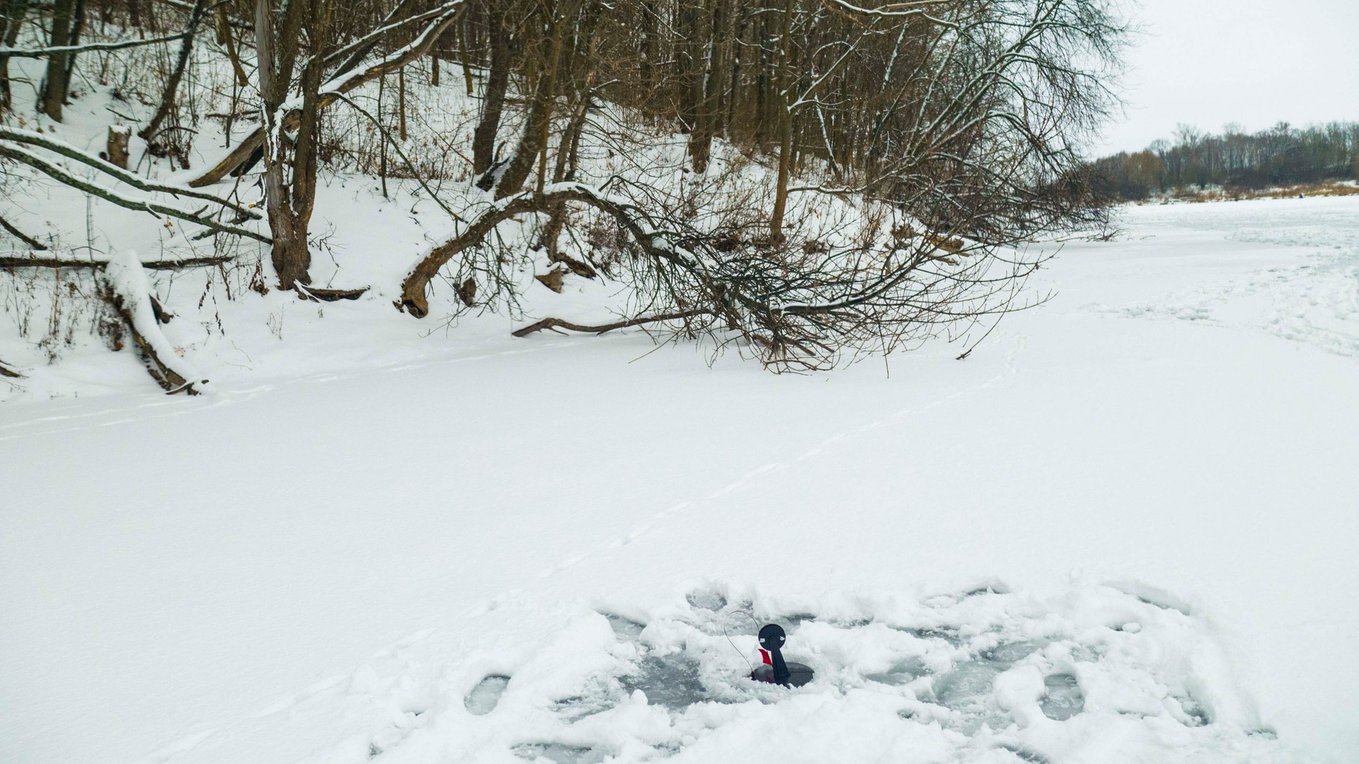 Зимняя рыбалка Щука на жерлицы Природа как в Лесной сказке смотреть онлайн