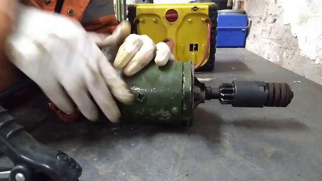 Austin A Series engine starter motor fix смотреть онлайн